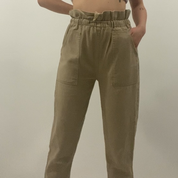 Pants - Picture 2 of 4